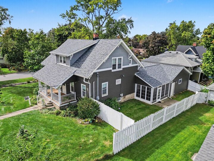 Property Photo:  901 Campbell Street  IN 46385 
