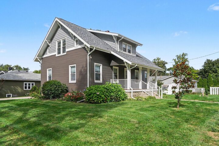 Property Photo:  901 Campbell Street  IN 46385 