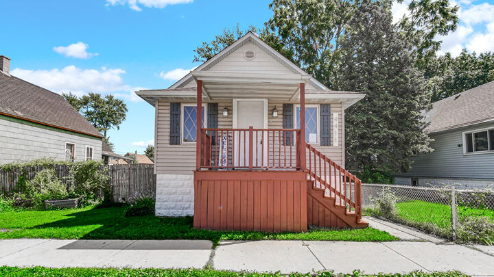 Property Photo:  4411 S Grover Avenue  IN 46327 
