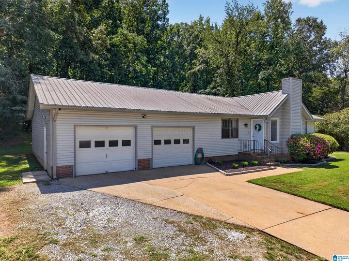 Property Photo: 146 Dawson Drive AL 36250
