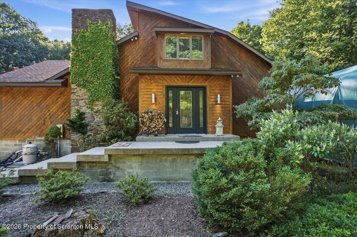 Property Photo: 21 Wisnosky Drive PA 18657