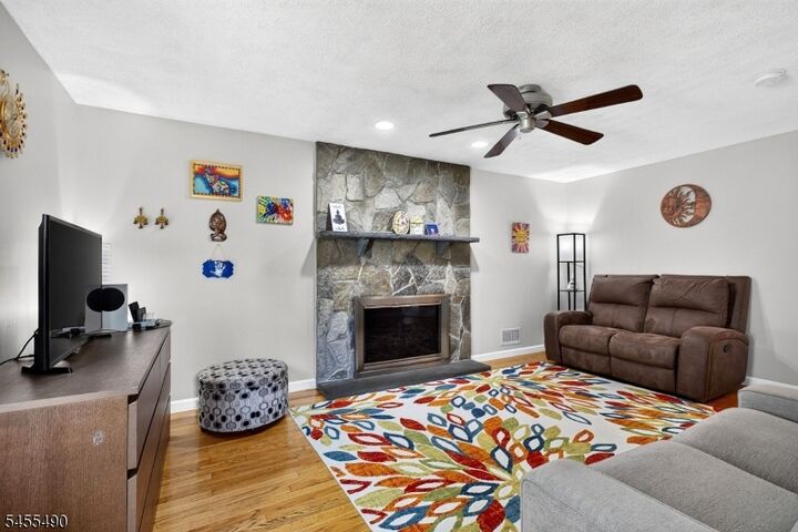 Property Photo: 1824 Mountain Ave NJ 07076