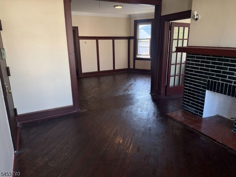 Property Photo:  84 Arsdale Terrace  NJ 07018 