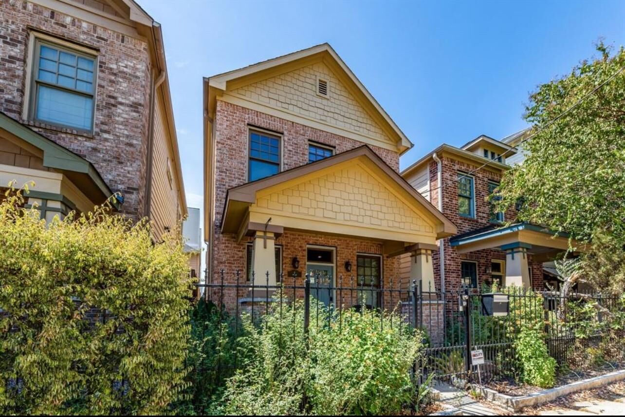 Property Photo:  5303 Nett Street A  TX 77007 