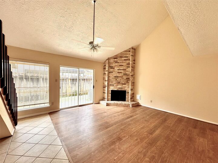 Property Photo:  6437 Chatham Island Lane  TX 77035 