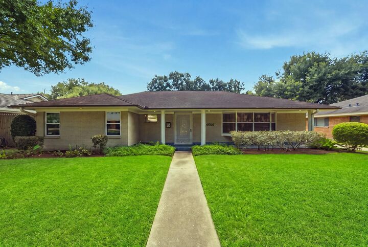 Property Photo:  4505 Stillbrooke Drive  TX 77035 