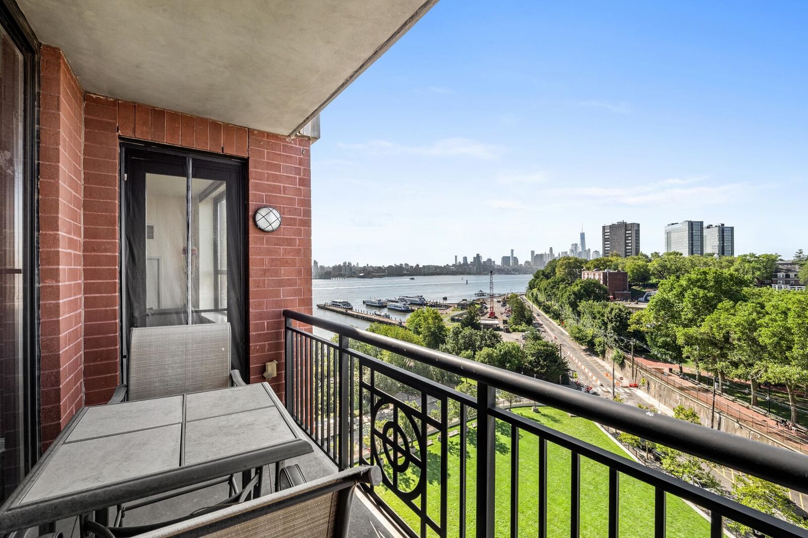 Property Photo: 1025 Maxwell Lane 1008 NJ 07030