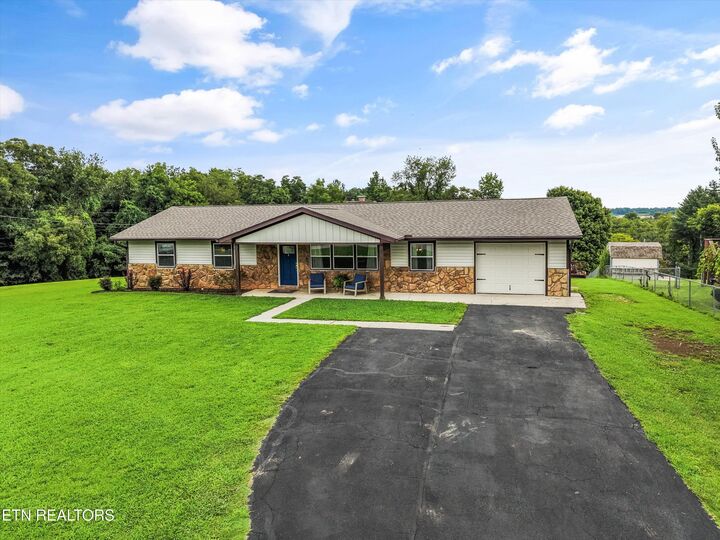 Property Photo:  250 Trades Drive  TN 37771 