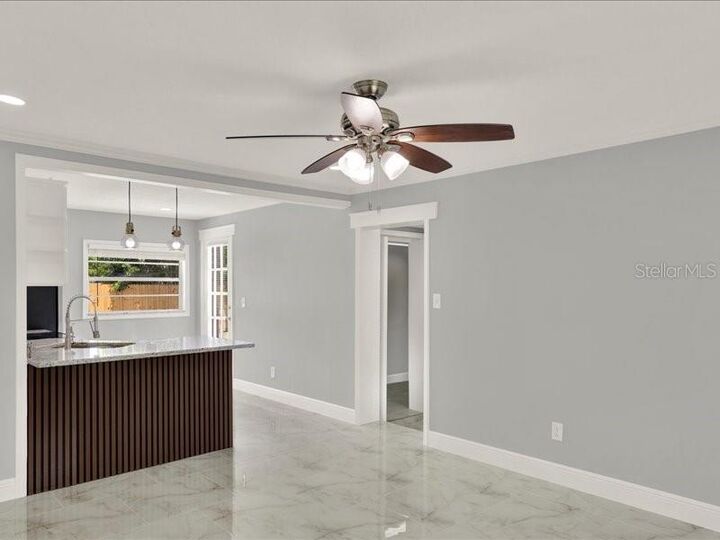 Property Photo:  2712 E 99th Avenue  FL 33612 