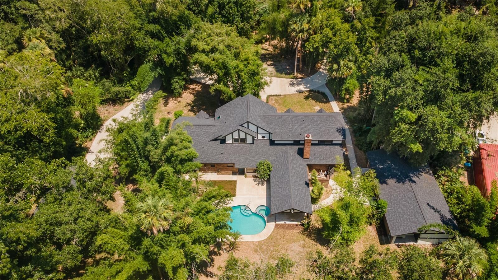 Property Photo: 706 S Timberlane Drive FL 32168
