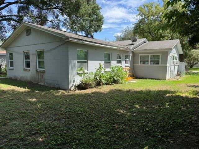 Property Photo:  120 Emily Lane  FL 33510 