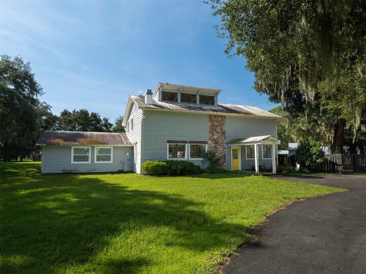 Property Photo:  9255 NW 115th Avenue  FL 34482 