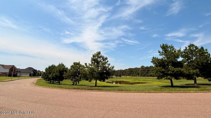 Property Photo: 4928 Margarette Circle MS 38654