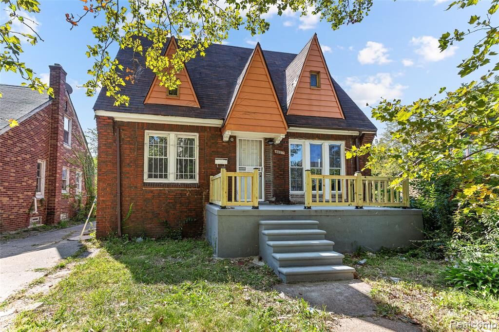 Property Photo: 4827 Gray Street MI 48215 2042