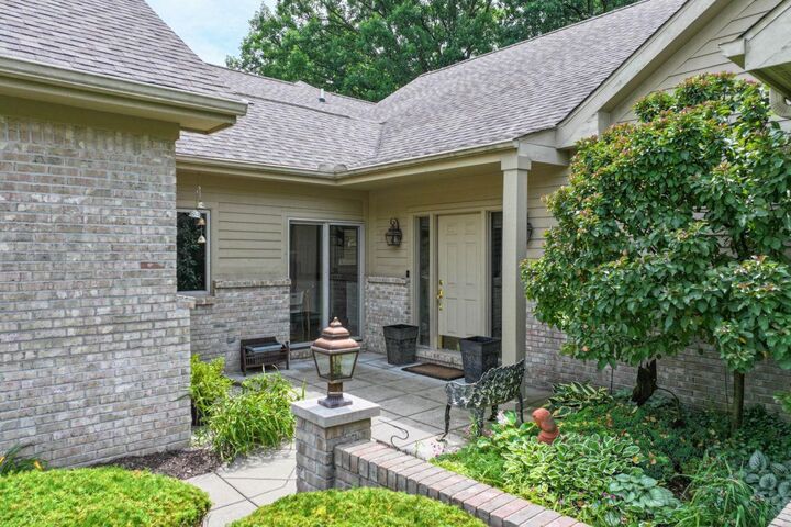 Property Photo:  8116 Hawkcrest Drive  MI 48439 