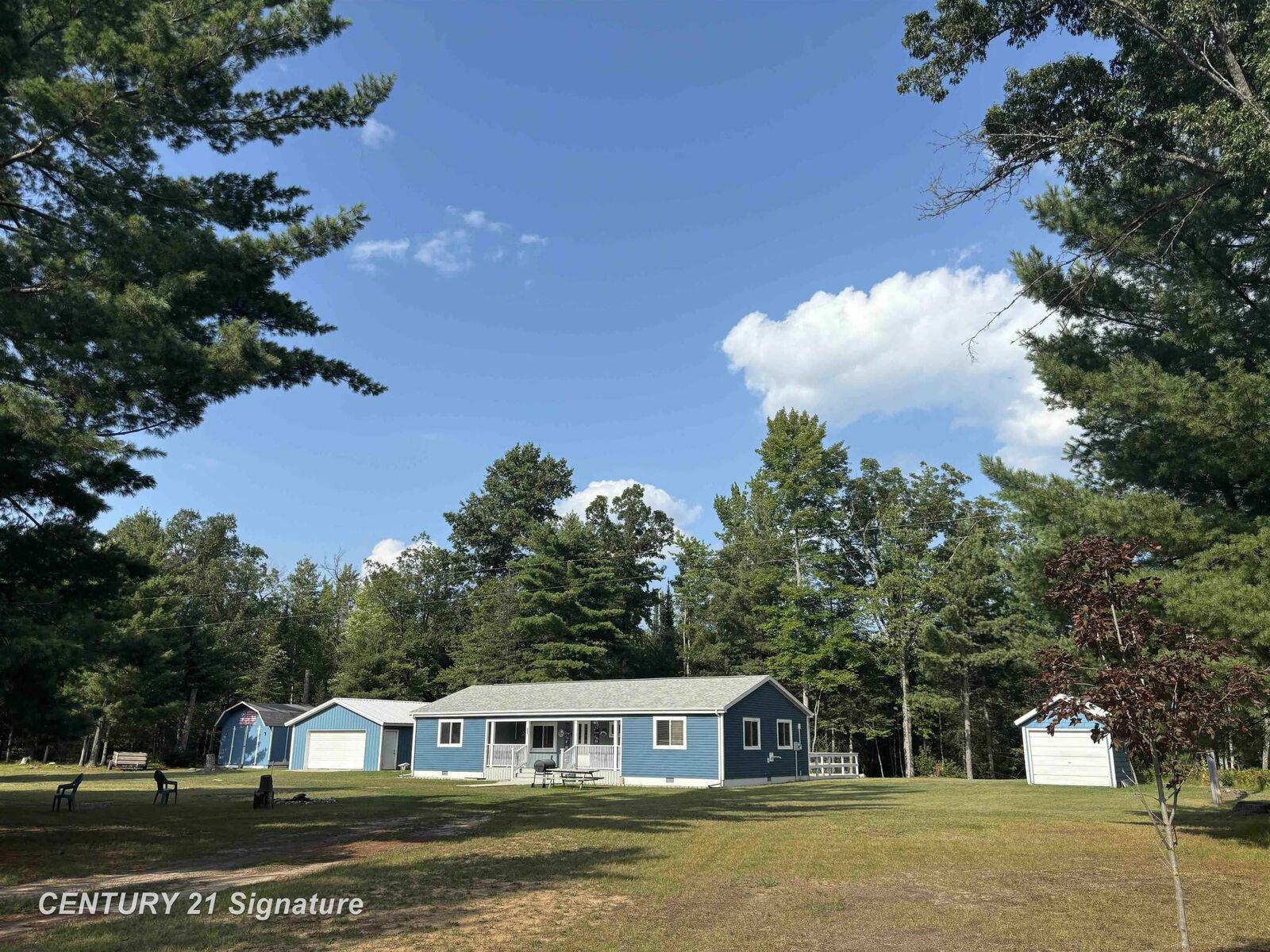 Property Photo:  234 W Elder Beach  MI 48625 