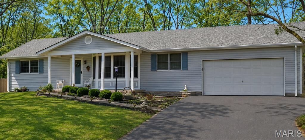 Property Photo:  219 Highview Drive  MO 63011 