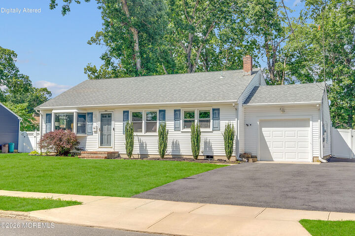 Property Photo:  864 Roundtree Drive  NJ 08753 