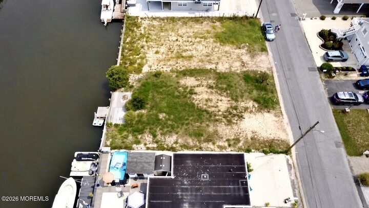 Property Photo:  107 E Sail Drive  NJ 08087 