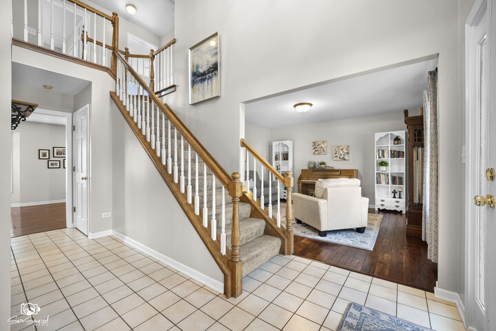 Property Photo: 1803 Chestnut Hill Road IL 60586