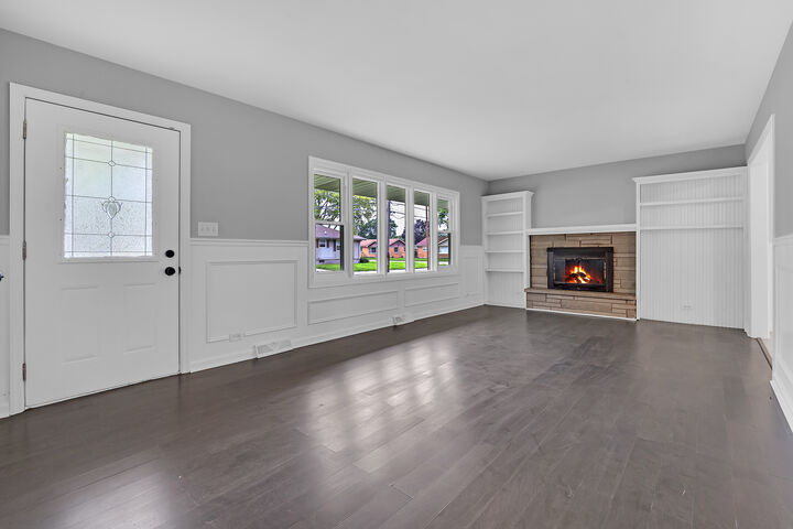 Property Photo: 16037 Evans Avenue IL 60473