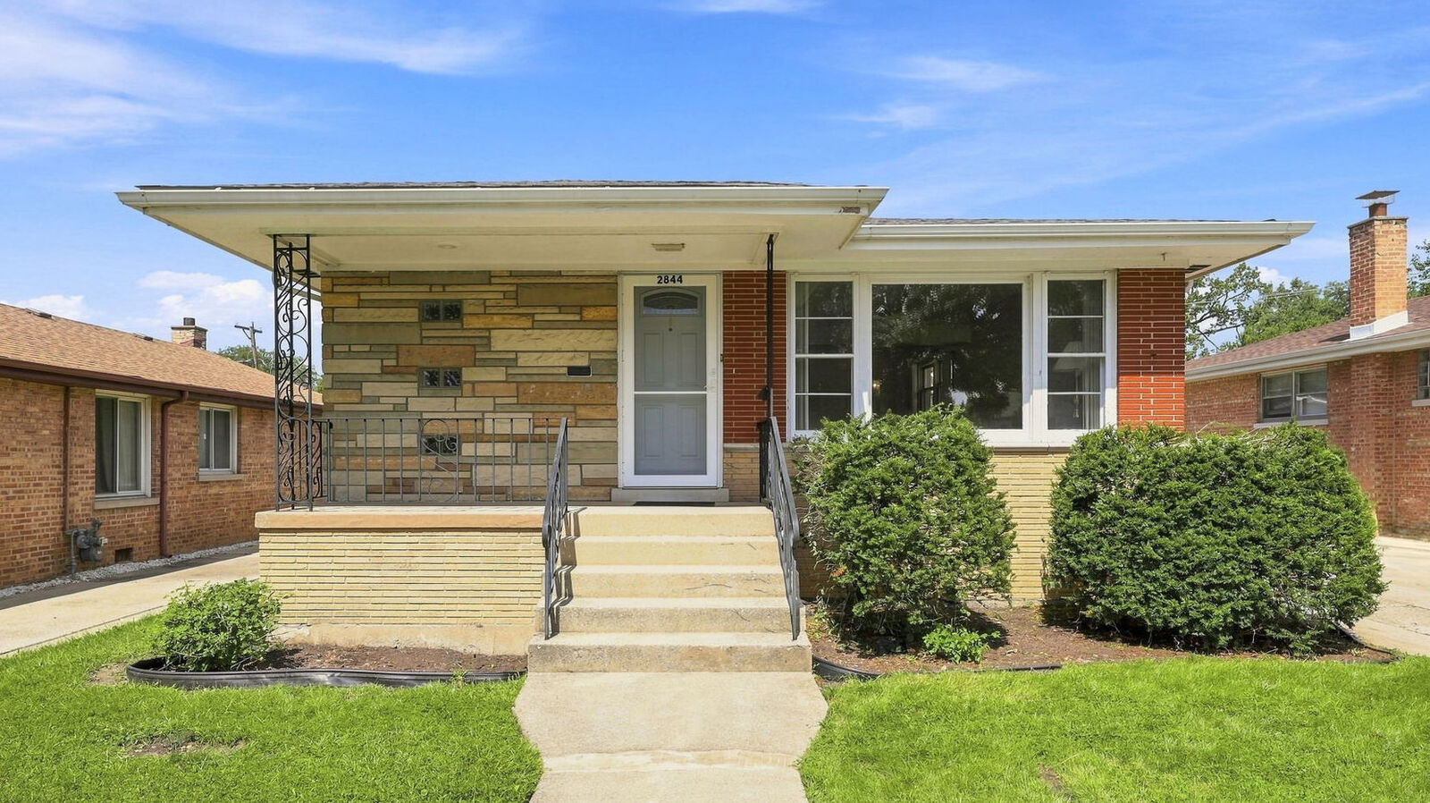 Property Photo:  2844 W 99th Street  IL 60805 