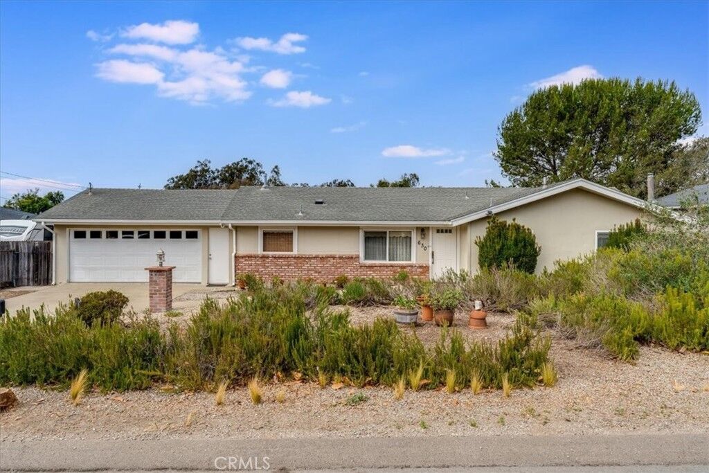 Property Photo:  630 Manzanita  CA 93402 