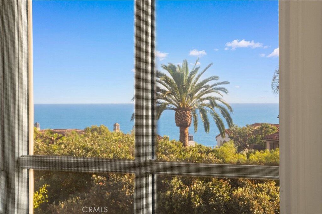 Property Photo: 60 Sidney Bay CA 92657
