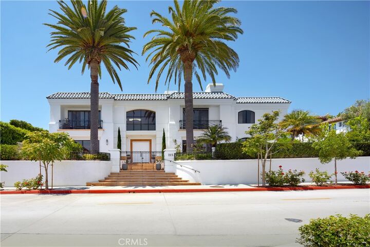 Property Photo:  215 Poppy Avenue  CA 92625 