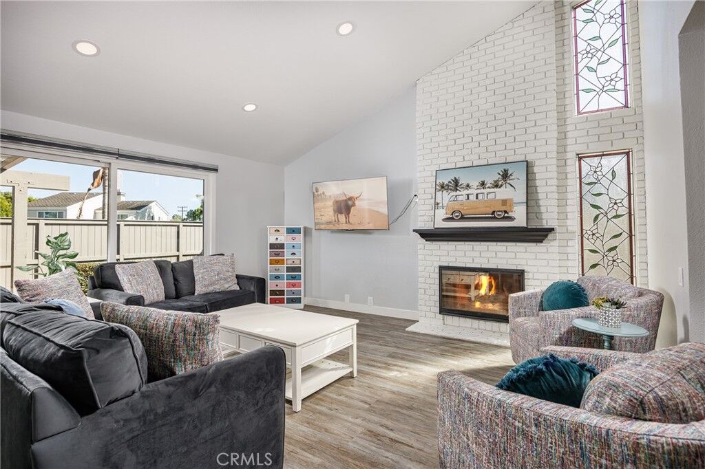Property Photo: 19510 Sandcastle Ln CA 92648