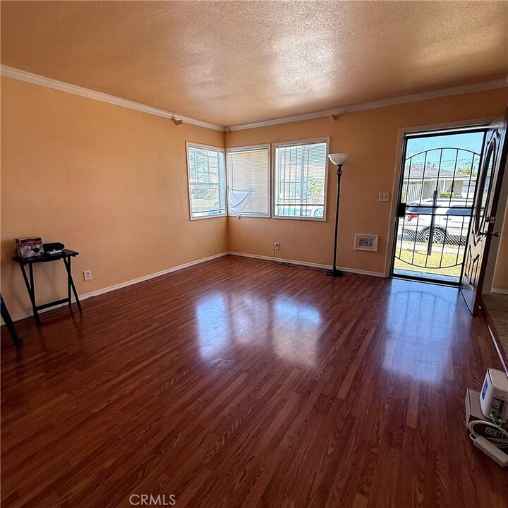 Property Photo: 4586 W 142nd CA 90250