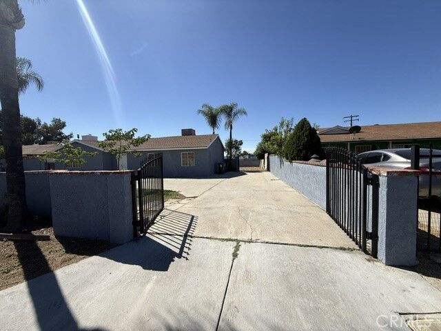 Property Photo:  2211 W 3rd  CA 92407 