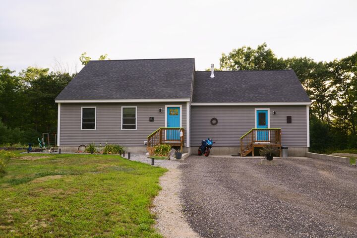 Property Photo:  1060 West Road  ME 04087 
