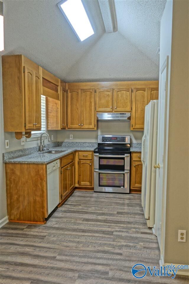 Property Photo: 212 Turnbrook Drive AL 35824