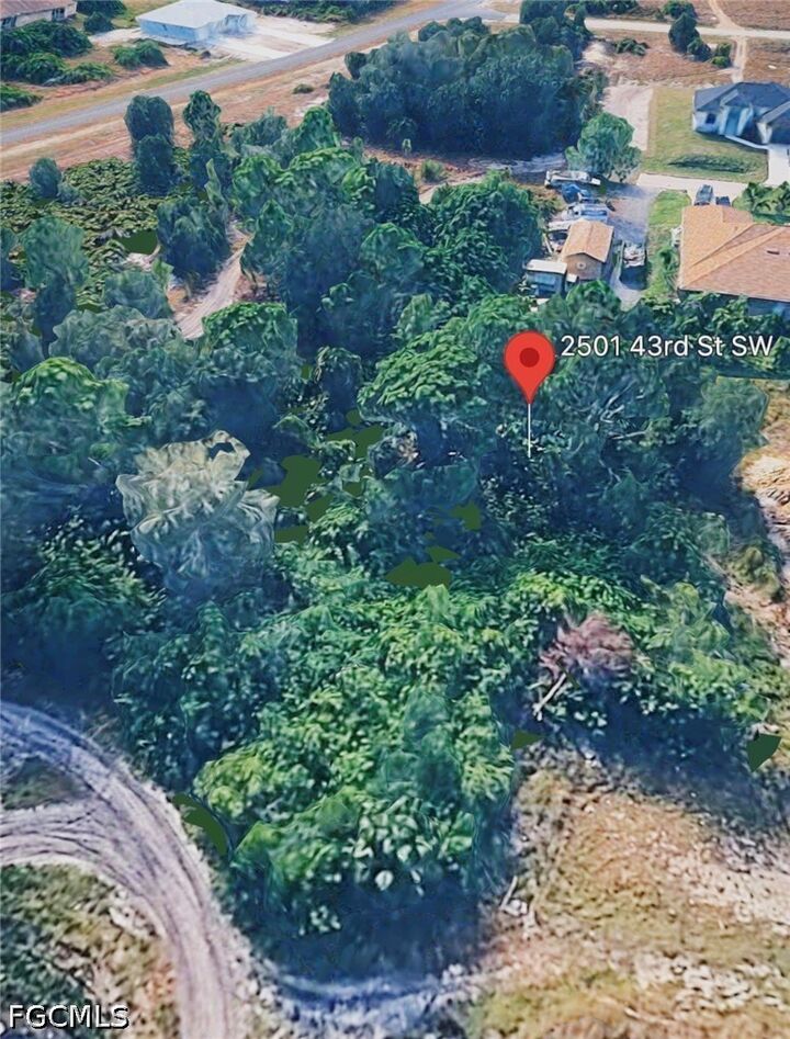 Property Photo: 2501 43rd Street SW FL 33976