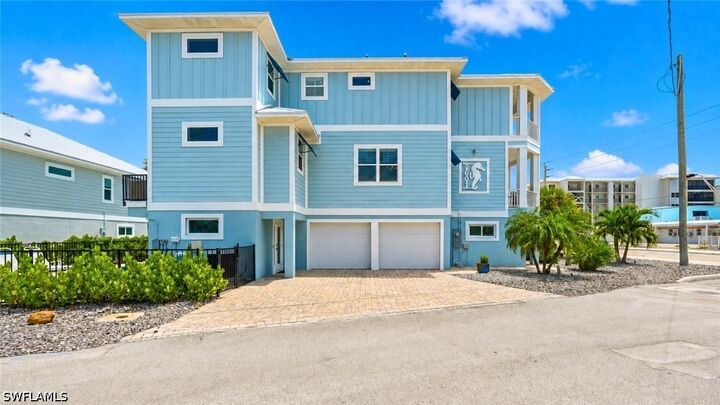 Property Photo:  2601 Estero Boulevard  FL 33931 