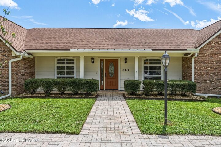 Property Photo: 663 Kilchurn Drive FL 32073