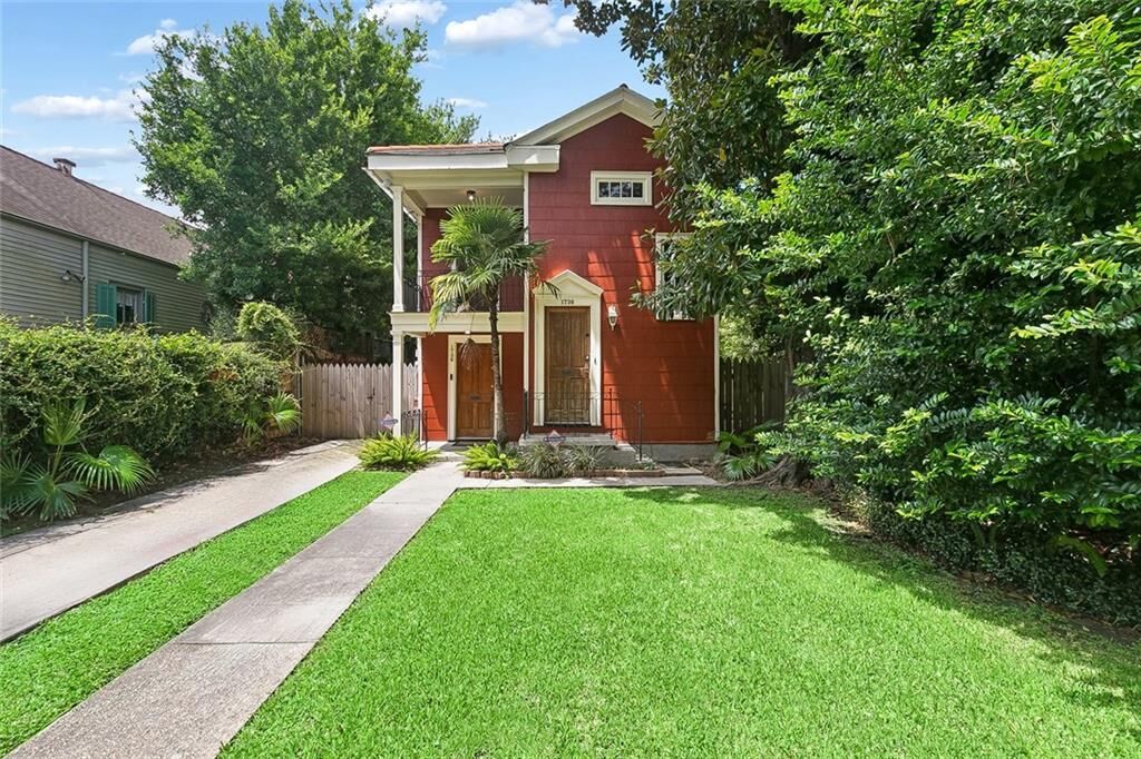Property Photo: 1738 Bordeaux Street LA 70115
