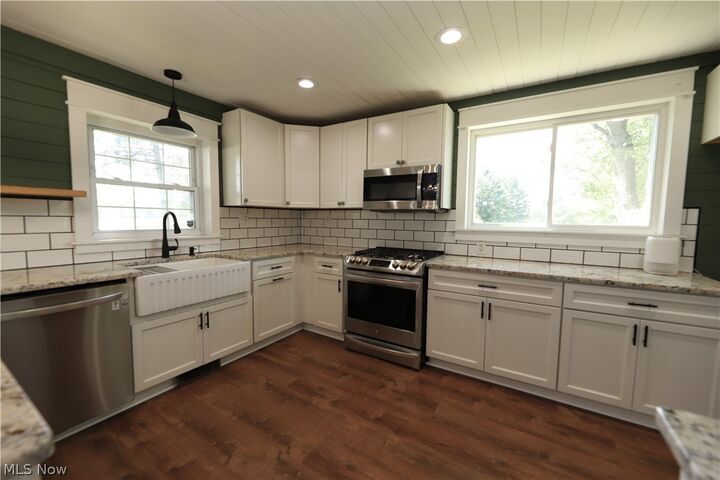 Property Photo: 13540 Cowley Road OH 44028