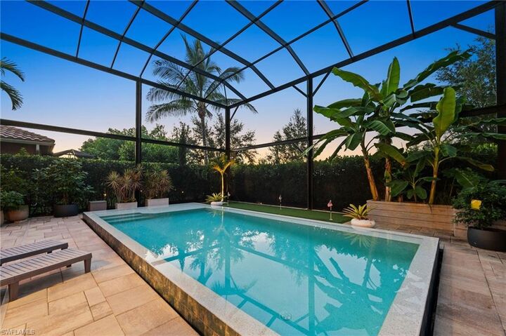 Property Photo:  2882 Cinnamon Bay Cir  FL 34119 