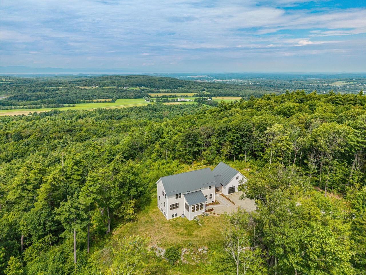 Property Photo:  144 Fiddlehead Lane  VT 05477 