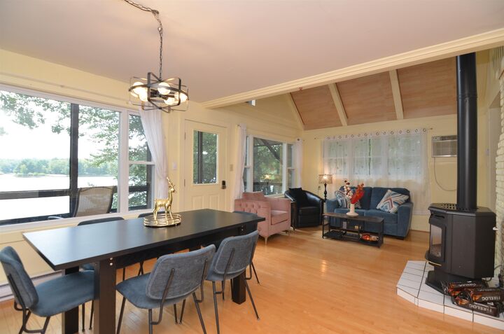 Property Photo:  19 Hummingbird Lane  NH 03244 