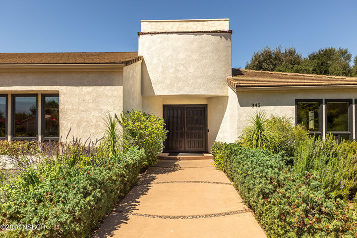 Property Photo:  945 Nysted Drive  CA 93463 