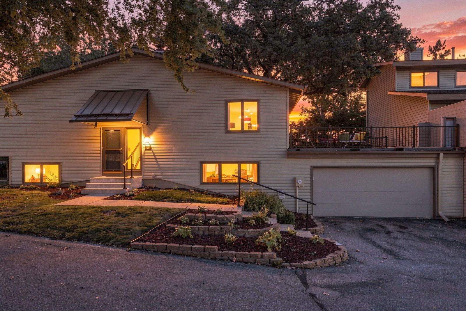 Property Photo: 9701 Mill Creek Drive MN 55347