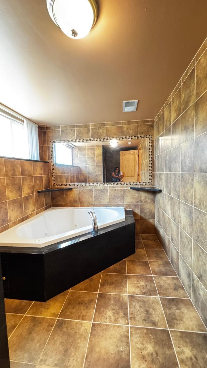 Property Photo:  1742 3rd Avenue NE  MN 55906 