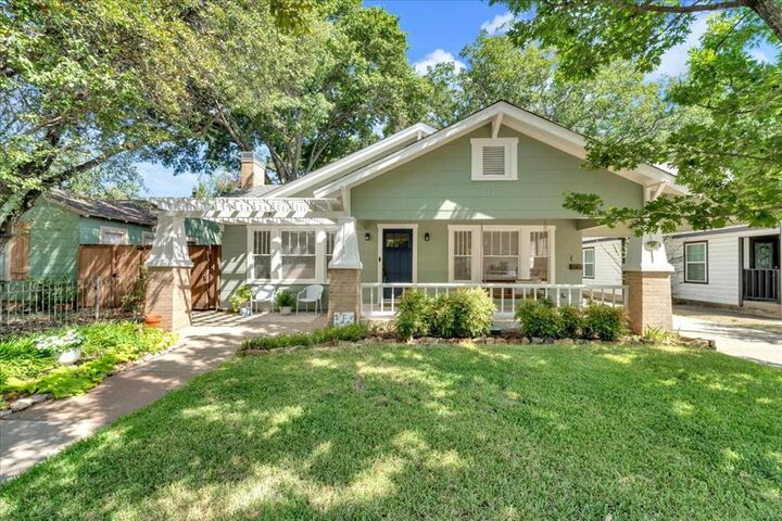 Property Photo:  4532 Pershing Avenue  TX 76107 