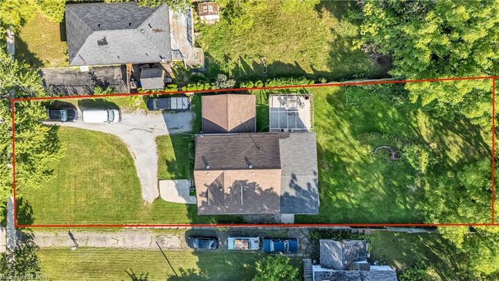 Property Photo:  144 Limeridge Road E  ON L9A 2S3 