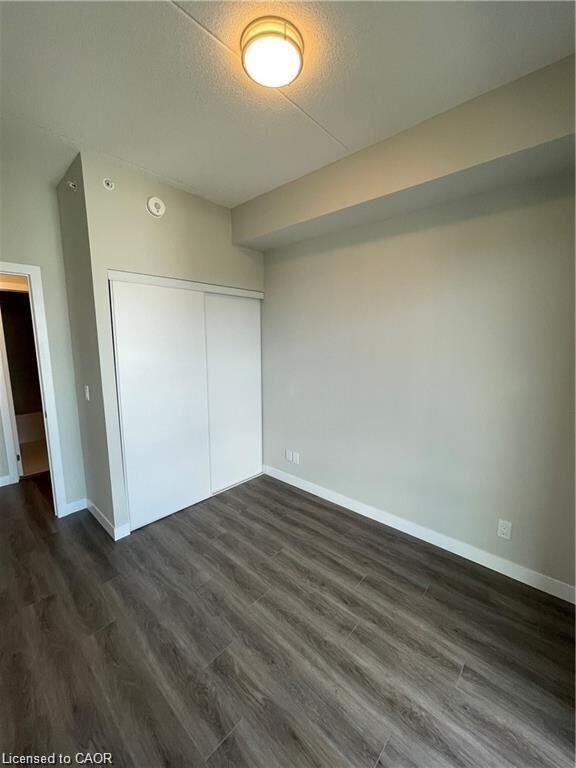 Property Photo:  15 Queen Street S 1410  ON L8P 3R6 