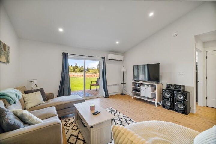 Property Photo: 20 Beech Hill Avenue PE C1C 0S4