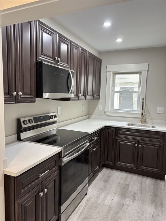Property Photo:  22 Pleasant St  MA 01420 
